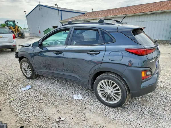 KM8K2CAA4JU087869 2018 HYUNDAI KONA - Image 2
