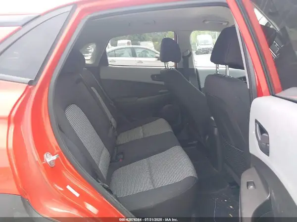KM8K2CAA4KU322563 2019 HYUNDAI KONA - Image 8