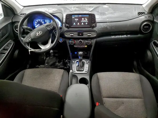 KM8K2CAA4KU385243 2019 HYUNDAI KONA - Image 8