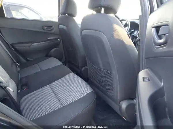 KM8K2CAA4LU585573 2020 HYUNDAI KONA - Image 8