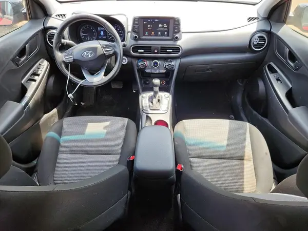 KM8K2CAA4LU588621 2020 HYUNDAI KONA - Image 8
