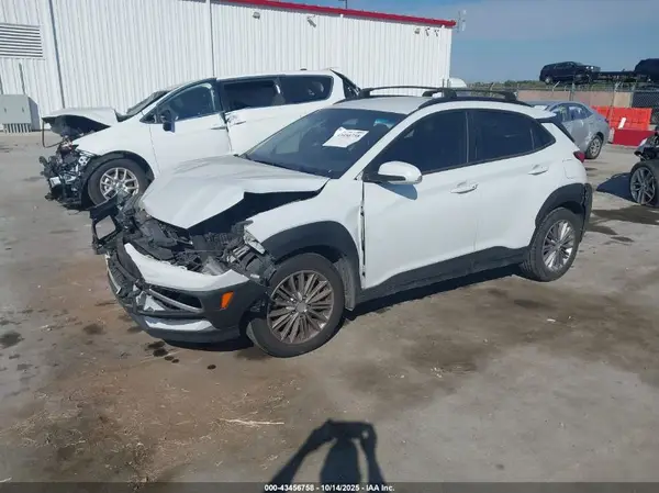 KM8K2CAA4MU617276 2021 HYUNDAI KONA - Image 2