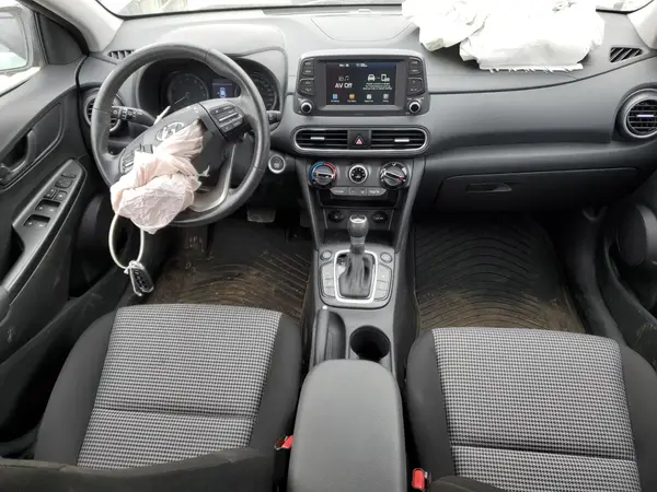 KM8K2CAA4MU622834 2021 HYUNDAI KONA - Image 8
