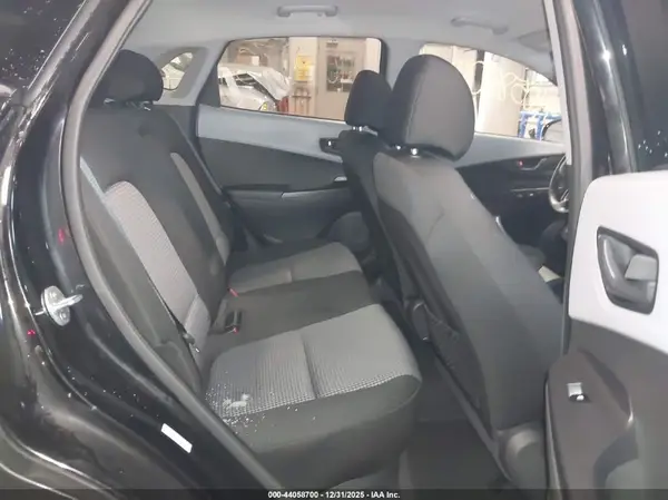 KM8K2CAA4MU627404 2021 HYUNDAI KONA - Image 8