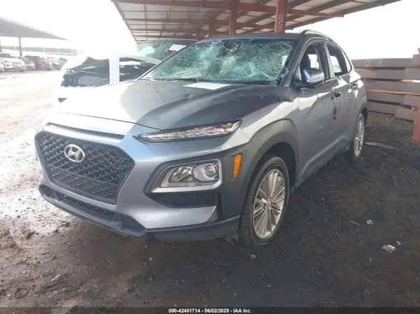 KM8K2CAA4MU648074 2021 HYUNDAI KONA - Image 2
