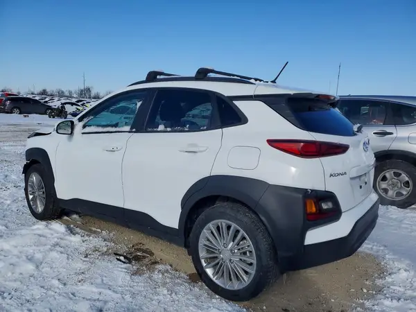KM8K2CAA4MU717426 2021 HYUNDAI KONA - Image 2