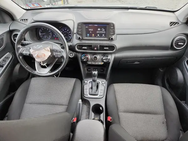 KM8K2CAA5JU078579 2018 HYUNDAI KONA - Image 8