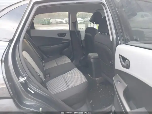KM8K2CAA5JU088027 2018 HYUNDAI KONA - Image 8