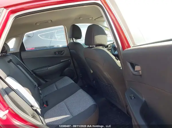 KM8K2CAA5JU157301 2018 HYUNDAI KONA - Image 8