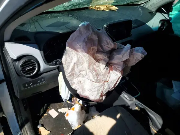 KM8K2CAA5KU192017 2019 HYUNDAI KONA - Image 8