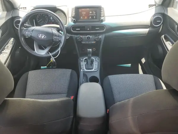 KM8K2CAA5KU250210 2019 HYUNDAI KONA - Image 8