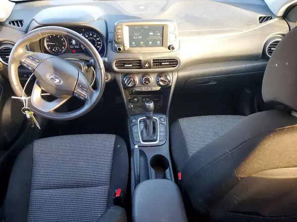KM8K2CAA5LU545941 2020 HYUNDAI KONA - Image 8