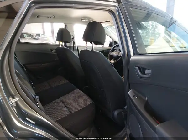 KM8K2CAA5MU692116 2021 HYUNDAI KONA - Image 8