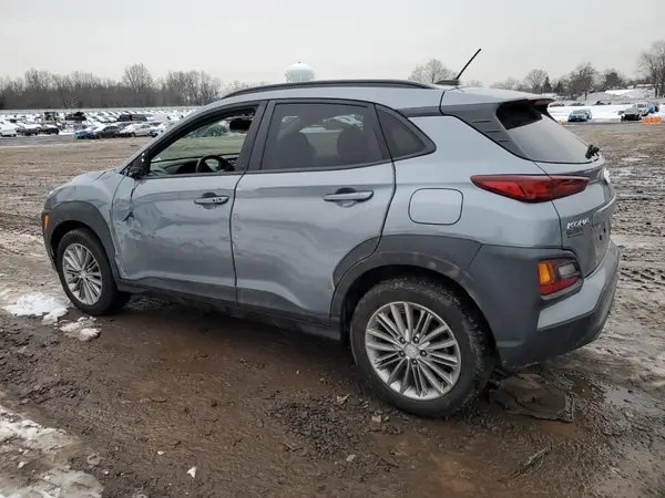 KM8K2CAA6JU078798 2018 HYUNDAI KONA - Image 2