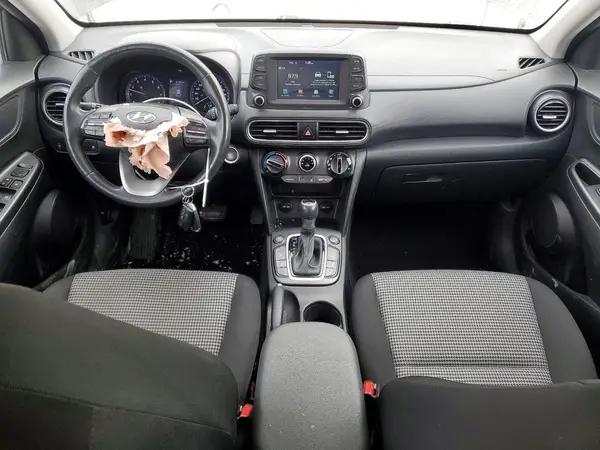 KM8K2CAA6JU099800 2018 HYUNDAI KONA - Image 8