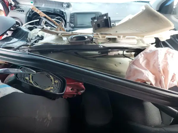 KM8K2CAA6JU116529 2018 HYUNDAI KONA - Image 8