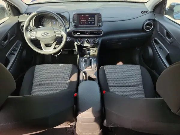 KM8K2CAA6JU121889 2018 HYUNDAI KONA - Image 8