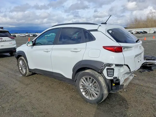 KM8K2CAA6MU659044 2021 HYUNDAI KONA - Image 2