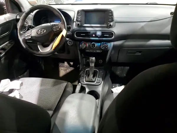 KM8K2CAA6MU670688 2021 HYUNDAI KONA - Image 8