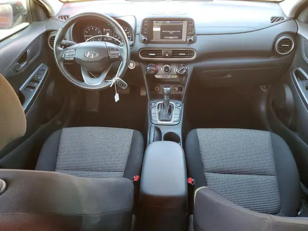 KM8K2CAA7JU073450 2018 HYUNDAI KONA - Image 8