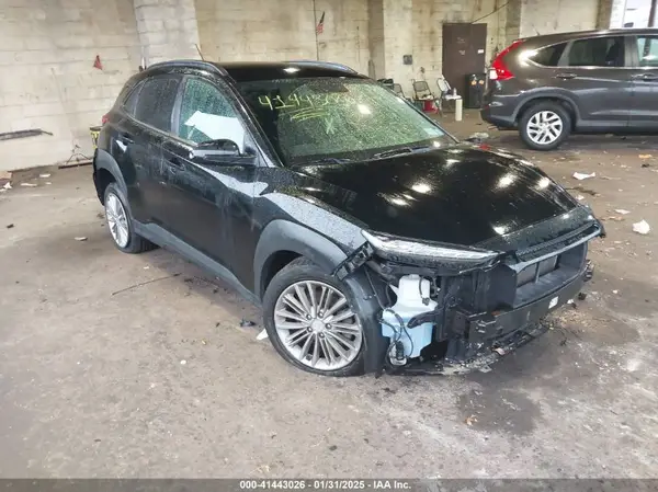 KM8K2CAA7JU082908 2018 HYUNDAI KONA - Image 1
