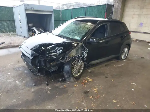 KM8K2CAA7JU082908 2018 HYUNDAI KONA - Image 2