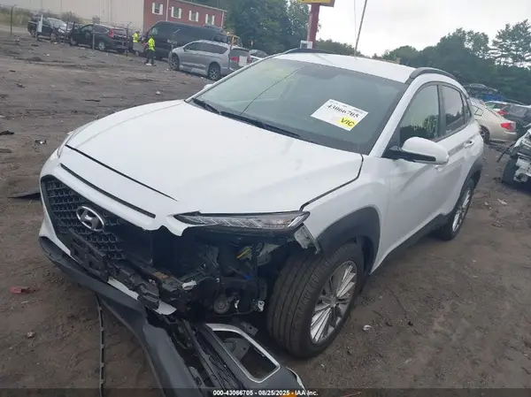 KM8K2CAA7JU111713 2018 HYUNDAI KONA - Image 2