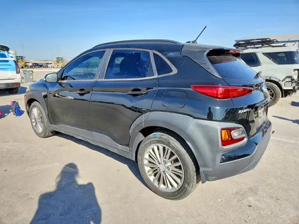 KM8K2CAA7JU111789 2018 HYUNDAI KONA - Image 2