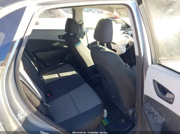 KM8K2CAA7JU120606 2018 HYUNDAI KONA - Image 8