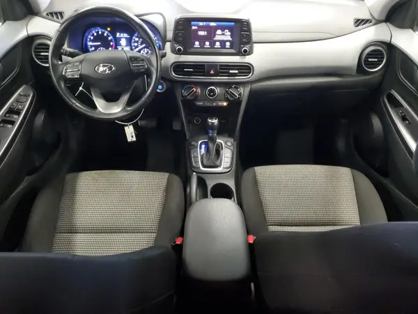 KM8K2CAA7JU153170 2018 HYUNDAI KONA - Image 8
