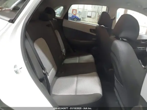KM8K2CAA7KU192455 2019 HYUNDAI KONA - Image 8