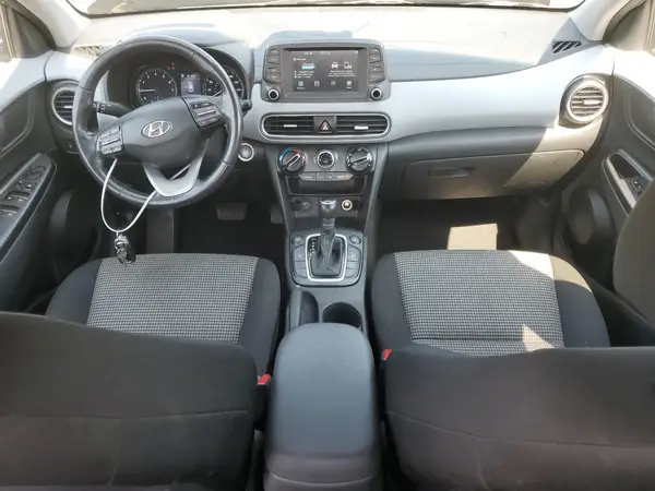 KM8K2CAA7KU229519 2019 HYUNDAI KONA - Image 8