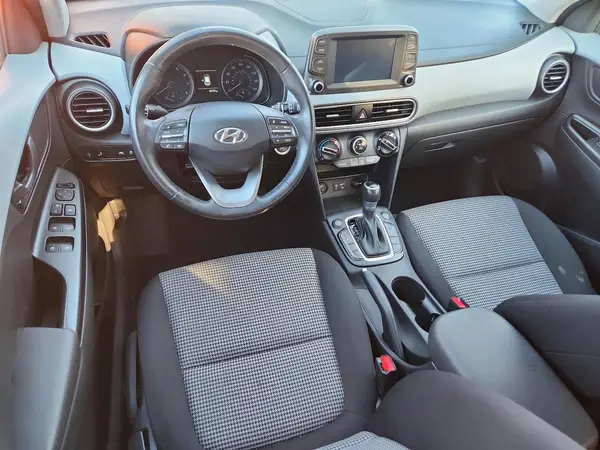 KM8K2CAA7MU614596 2021 HYUNDAI KONA - Image 8