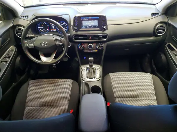 KM8K2CAA7MU687189 2021 HYUNDAI KONA - Image 8