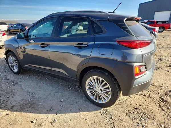 KM8K2CAA7MU692280 2021 HYUNDAI KONA - Image 2
