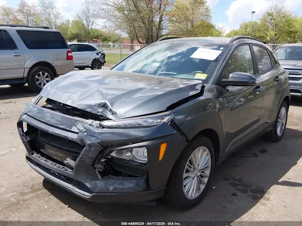 KM8K2CAA7MU725598 2021 HYUNDAI KONA - Image 2