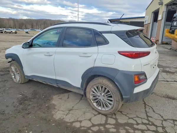 KM8K2CAA8JU146325 2018 HYUNDAI KONA - Image 2