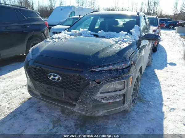 KM8K2CAA8JU158541 2018 HYUNDAI KONA - Image 2