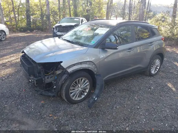 KM8K2CAA8JU188560 2018 HYUNDAI KONA - Image 2
