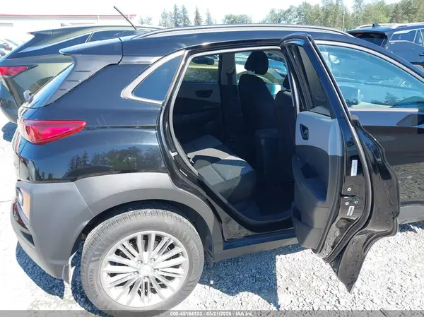 KM8K2CAA8KU358949 2019 HYUNDAI KONA - Image 8