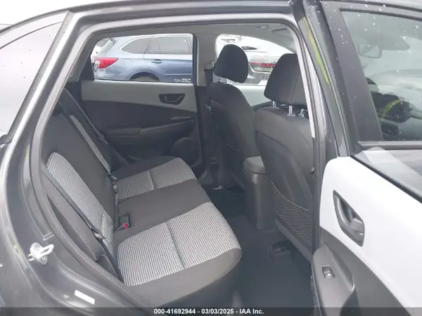KM8K2CAA8KU360619 2019 HYUNDAI KONA - Image 8