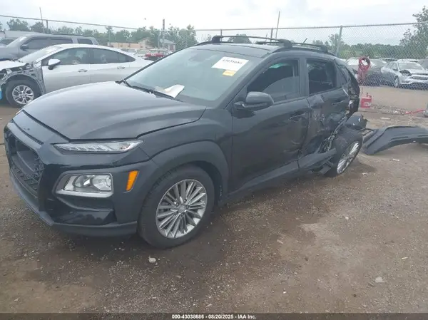 KM8K2CAA8KU381454 2019 HYUNDAI KONA - Image 2