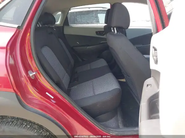 KM8K2CAA8LU454775 2020 HYUNDAI KONA - Image 8
