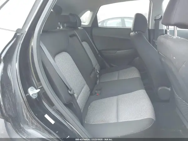 KM8K2CAA8LU527594 2020 HYUNDAI KONA - Image 8