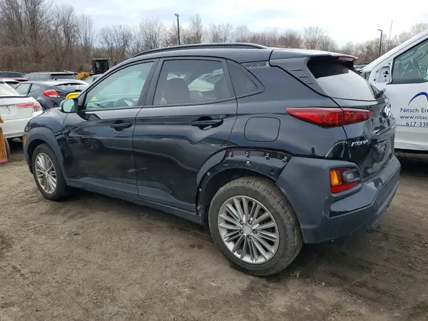 KM8K2CAA8LU572695 2020 HYUNDAI KONA - Image 2