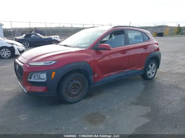 KM8K2CAA8MU608872 2021 HYUNDAI KONA - Image 2