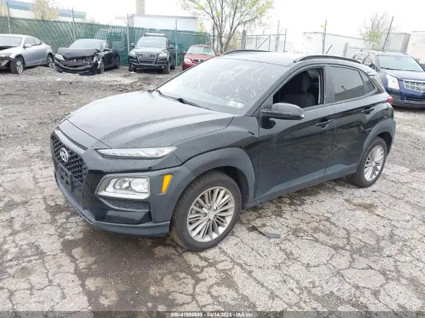KM8K2CAA8MU614249 2021 HYUNDAI KONA - Image 2