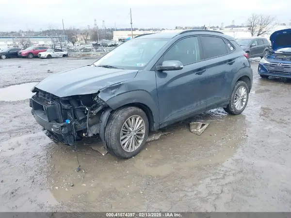 KM8K2CAA8MU688867 2021 HYUNDAI KONA - Image 2