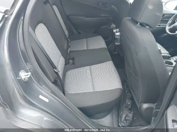 KM8K2CAA8MU688867 2021 HYUNDAI KONA - Image 8