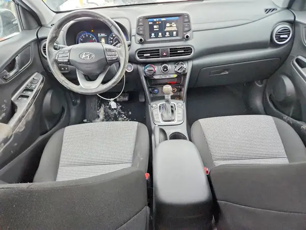 KM8K2CAA8MU702251 2021 HYUNDAI KONA - Image 8